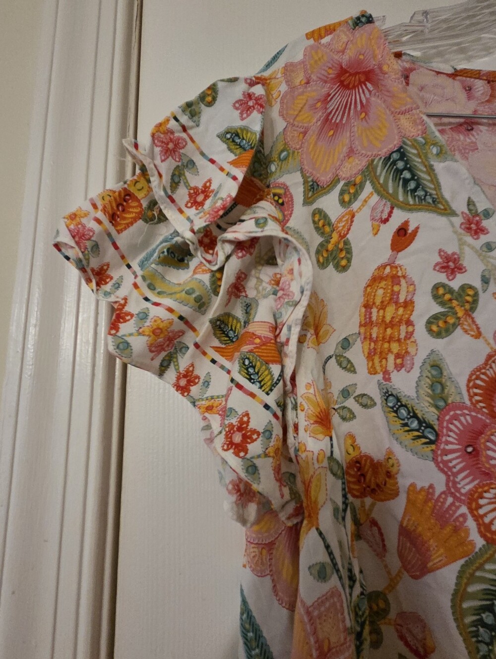 Rachel Zoe White Floral V-Neck Ruffle Sleeve Blouse - Picture 2 of 6